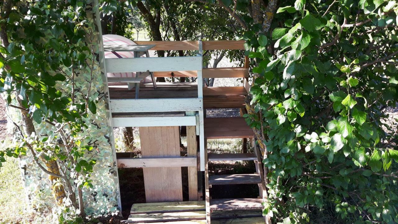La Petite Maison 05 Trescleoux Bagian luar foto